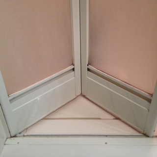 風呂扉施工前
